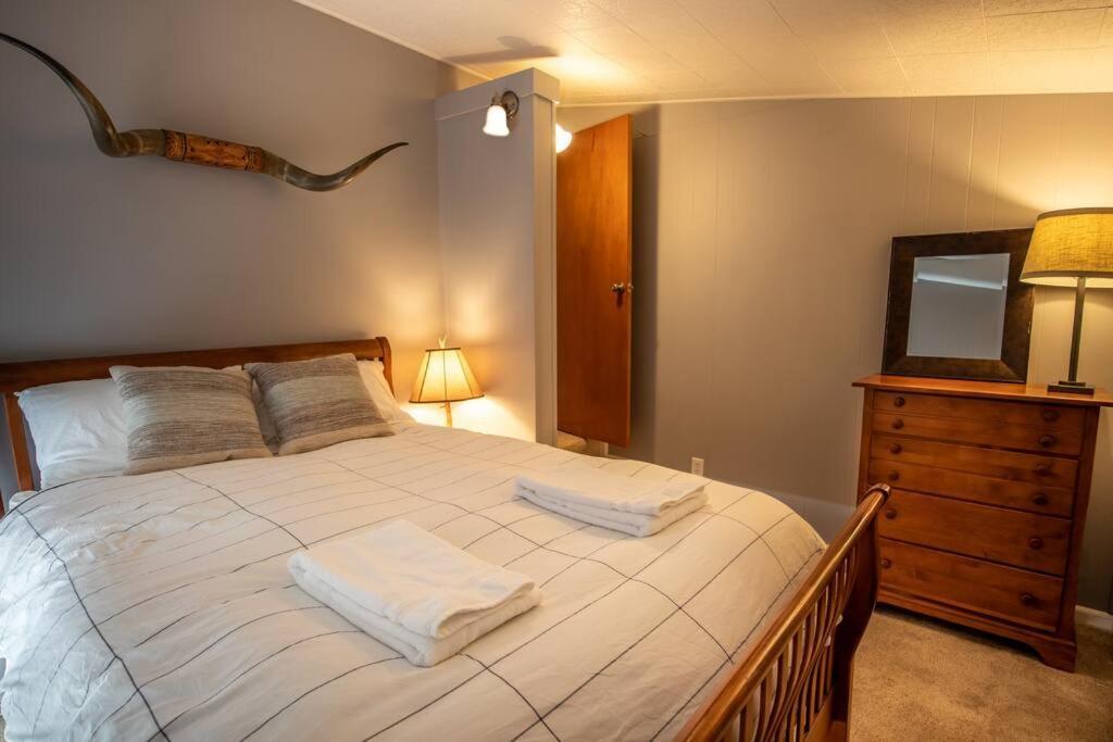 The Charming Cowboy House Villa Елънсбърг Екстериор снимка